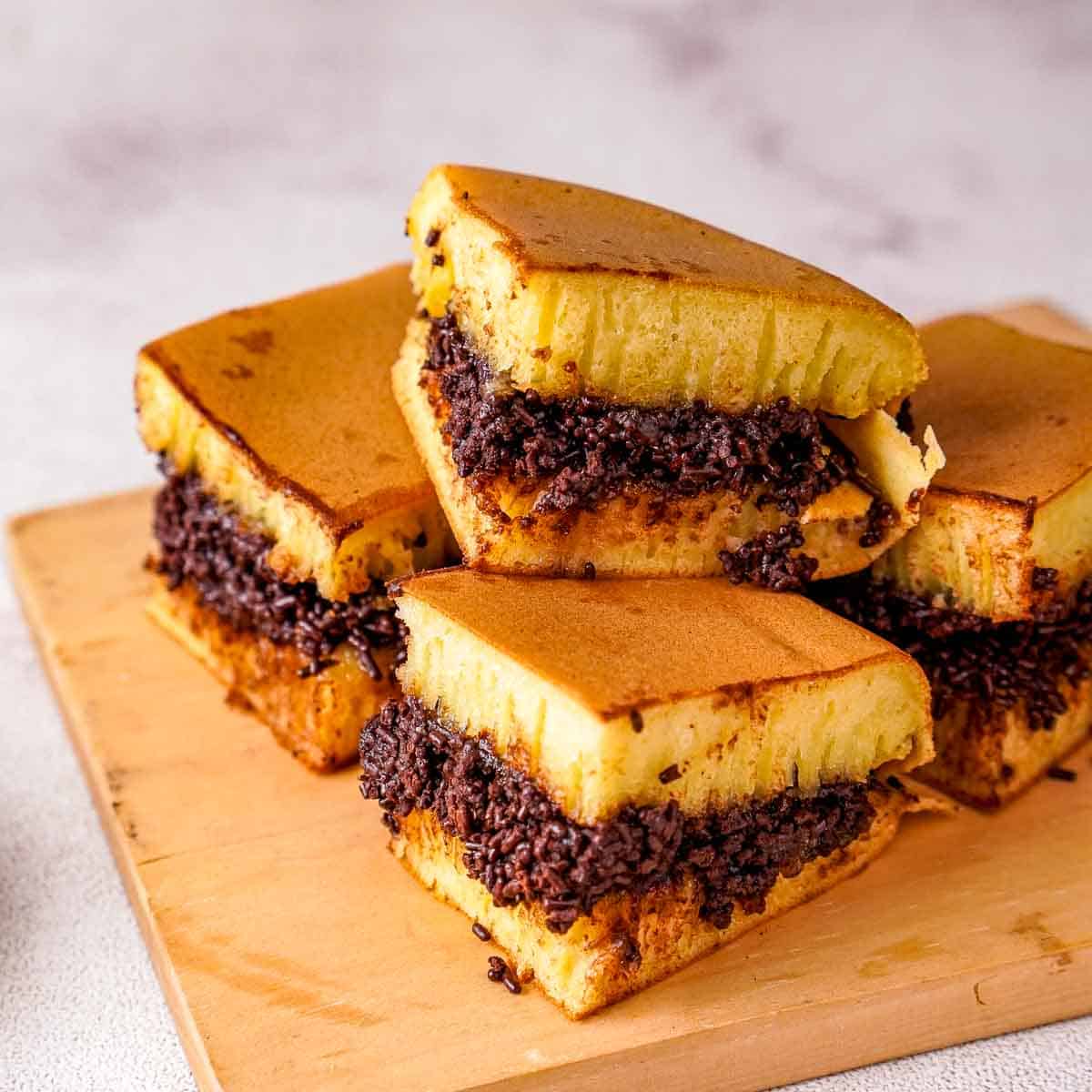 Martabak Manis Featured